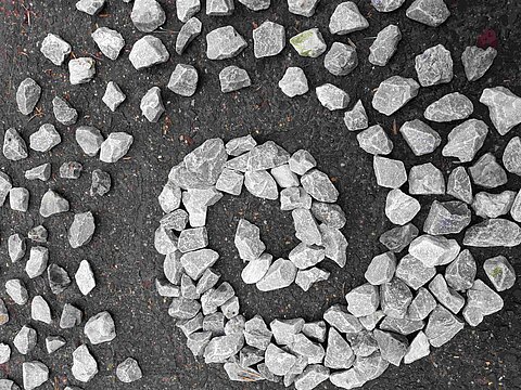 Land-Art-3