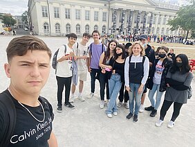 H8 - Documenta 2022