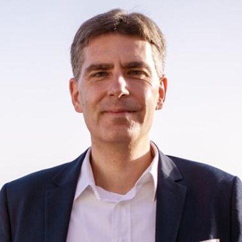 Dirk Hofmann