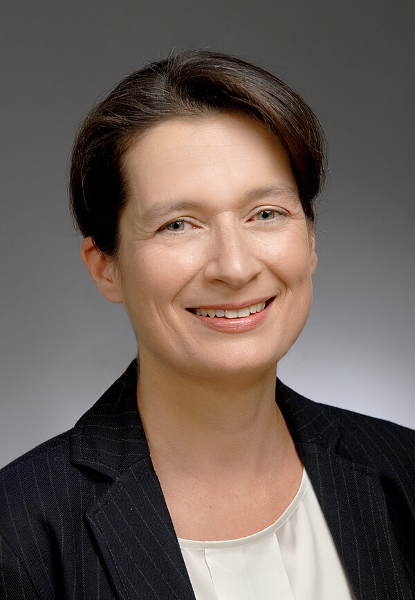 Schmieding Birgit 16 Mail(1)