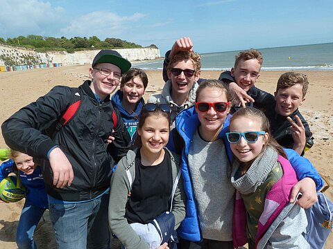 England2019 (98)-k