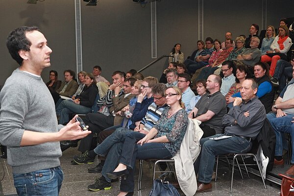 Facebook 16.4.13_6495